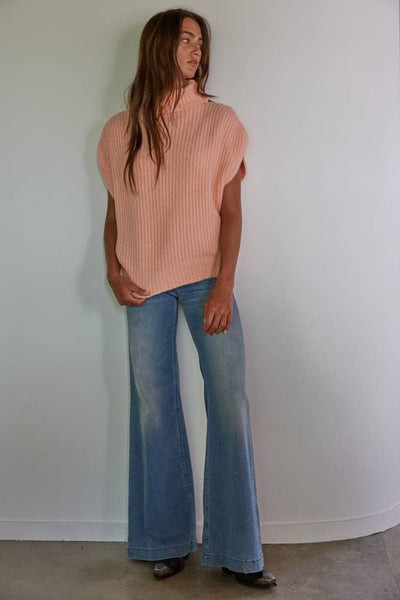 W1602 | Knit Sweater Ribbed Turtleneck Vest Top: Peach / M