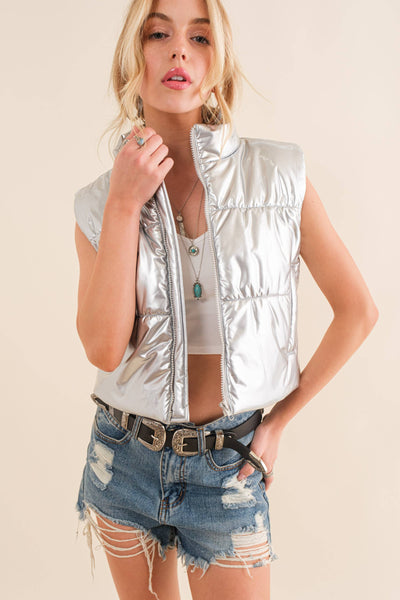 22656J - Gloss Shiny PU Quilted Puffer Zip Up Crop Vest: BLACK / L