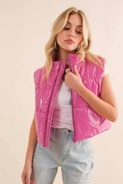 22656J - Gloss Shiny PU Quilted Puffer Zip Up Crop Vest: BLACK / L