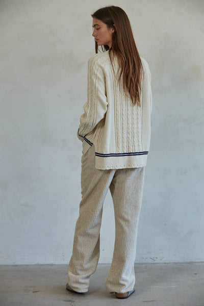 W1710 | Knit Sweater Cable Crew Neck Pullover: Natural / S