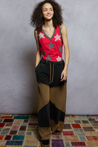 V-neck Sleeveless Front Star Patches Solid Basic Top SALE: NAVY / S