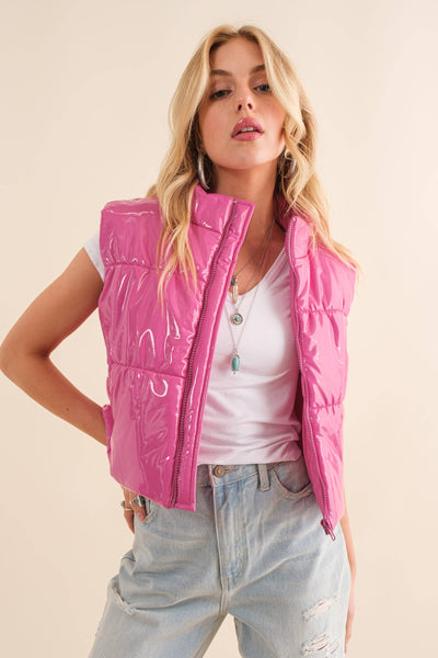 22656J - Gloss Shiny PU Quilted Puffer Zip Up Crop Vest: BLACK / L